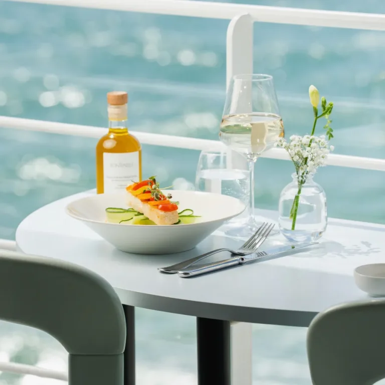hotel-les-bords-de-mer-restaurant-marseille (4)